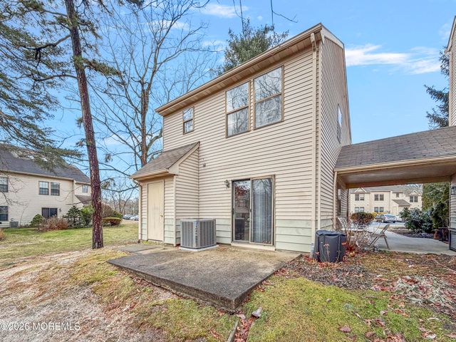 205 Bluebell Drive, Jackson, NJ 08527