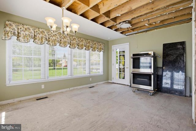 12 WOODCHUCK WAY, Glen Mills, PA 19342