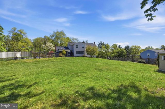 12 WOODCHUCK WAY, Glen Mills, PA 19342