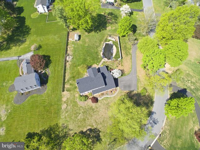 12 WOODCHUCK WAY, Glen Mills, PA 19342