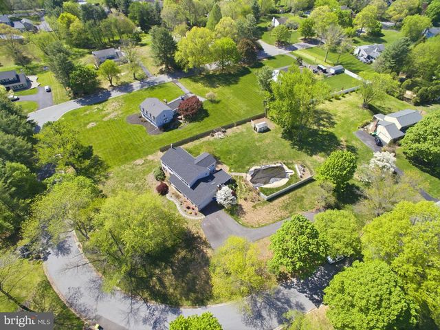12 WOODCHUCK WAY, Glen Mills, PA 19342