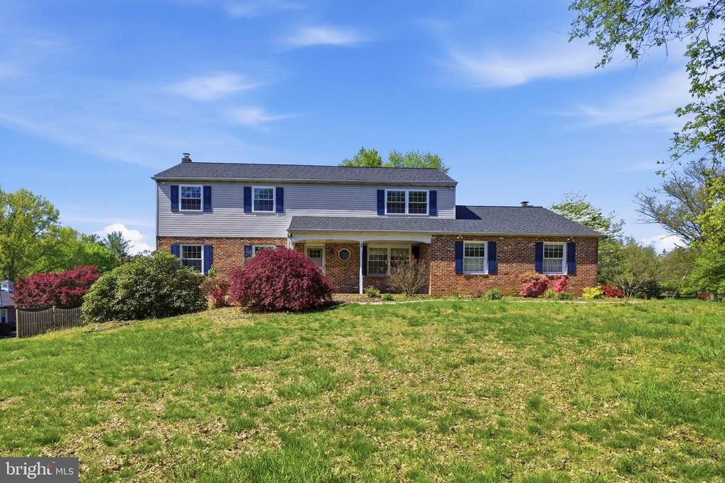 12 WOODCHUCK WAY, Glen Mills, PA 19342