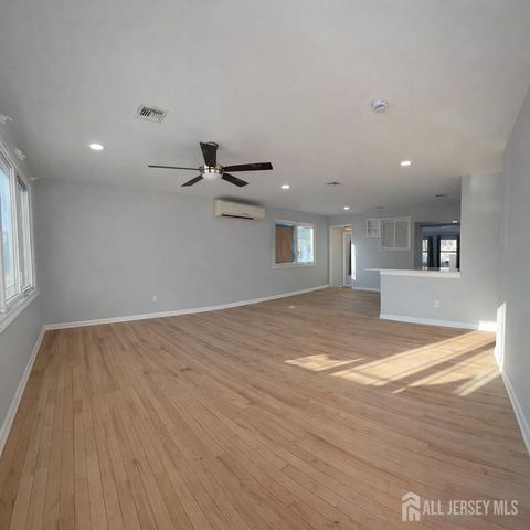 30 Falmouth Road, Iselin, NJ 08830