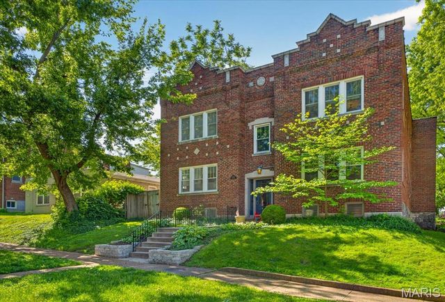 6636 San Bonita Avenue 2W, Clayton, MO 63105