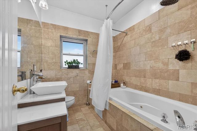 6636 San Bonita Avenue 2W, Clayton, MO 63105