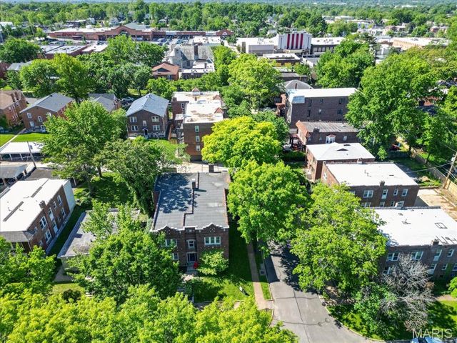 6636 San Bonita Avenue 2W, Clayton, MO 63105