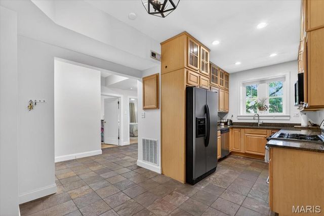 6636 San Bonita Avenue 2W, Clayton, MO 63105
