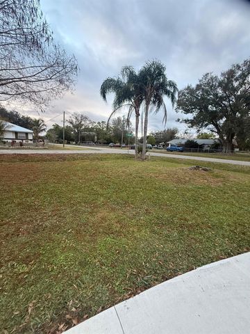 1327 SE VERMONT AVENUE, Arcadia, FL 34266