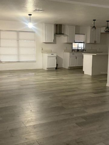 1327 SE VERMONT AVENUE, Arcadia, FL 34266