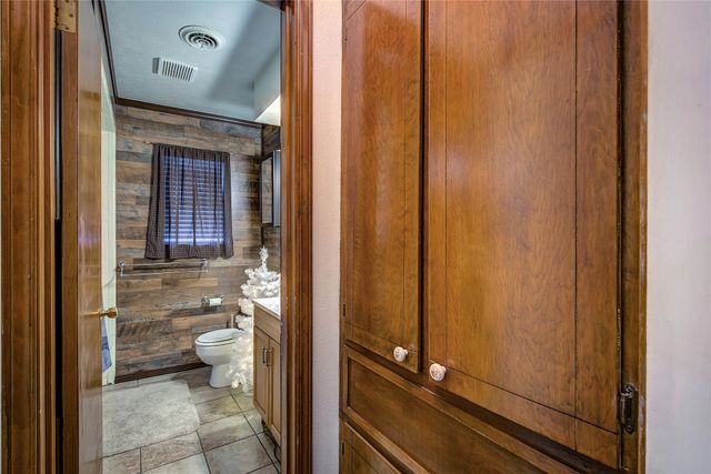 650 Forrester Street, Greenville, TX 75401