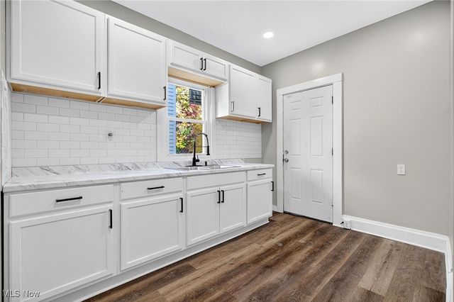 11209 Continental Avenue, Cleveland, OH 44104