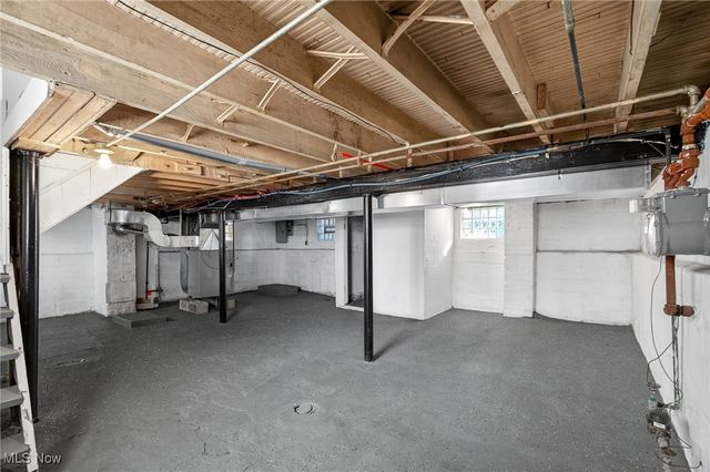 11209 Continental Avenue, Cleveland, OH 44104