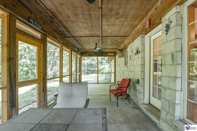 2028 Wooldridge Ferry Road, Elizabethtown, KY 42701