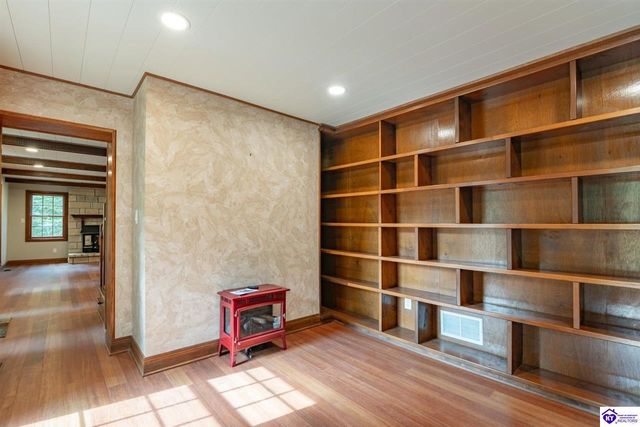2028 Wooldridge Ferry Road, Elizabethtown, KY 42701