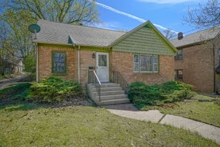 1529 Benton Street, Rockford, IL 61107
