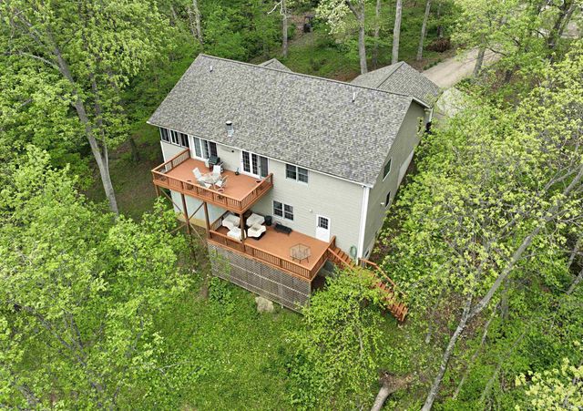 1196 Bellgrade Drive, Loogootee, IN 47553
