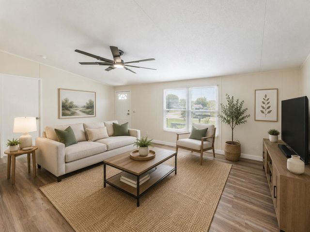 171 Railyard Drive, Kyle, TX 78640