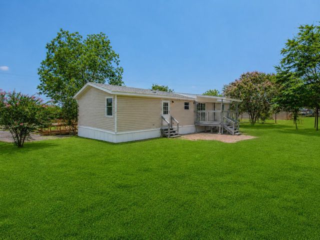 171 Railyard Drive, Kyle, TX 78640