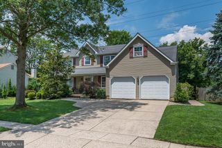 168 KNOTTY OAK DR, Mount Laurel, NJ 08054