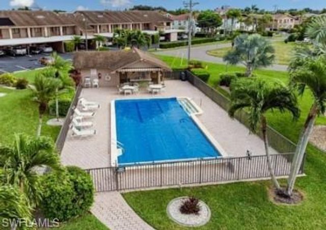 3813 SE 11th PL 1214, Cape Coral, FL 33904