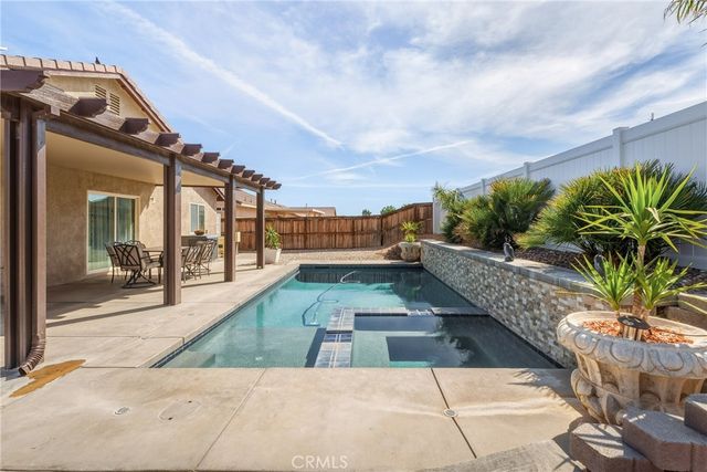 10943 Hillsborough, Adelanto, CA 92301