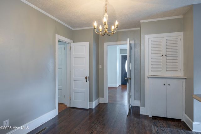 506 E Roseboro Street, Roseboro, NC 28382