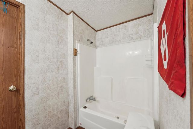 9000 Hollow Road, Newalla, OK 74857