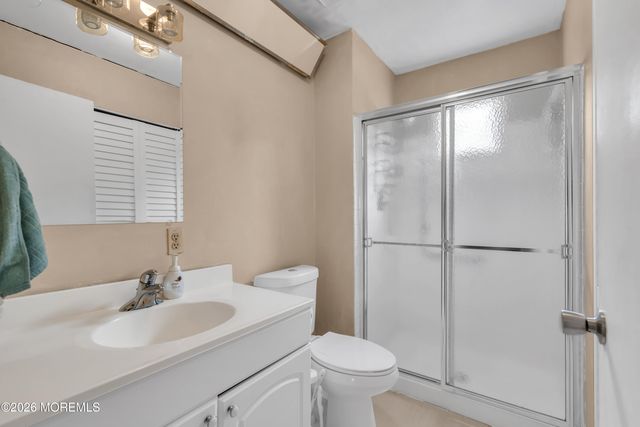 53 Central Avenue 72, Whiting, NJ 08759