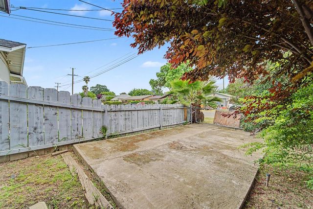 5839 Park Ave, Marysville, CA 95901