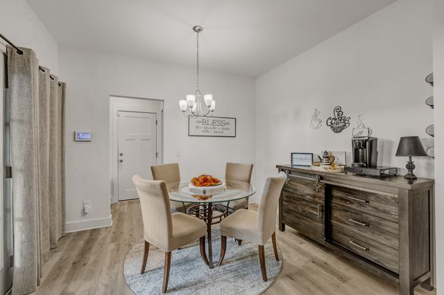 2117 Hospitality Ln, Murfreesboro, TN 37128