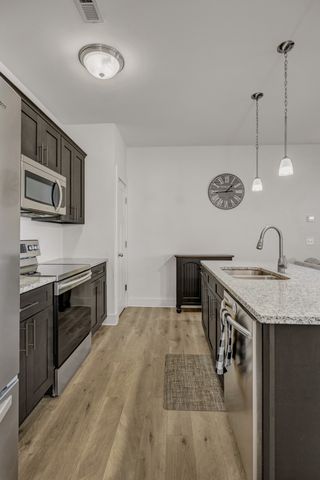 2117 Hospitality Ln, Murfreesboro, TN 37128