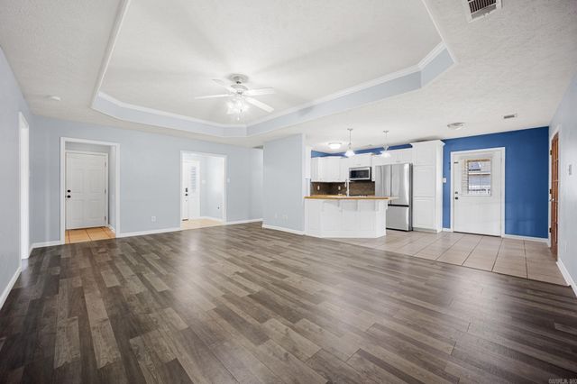 19 Lake Side Drive, Ward, AR 72176