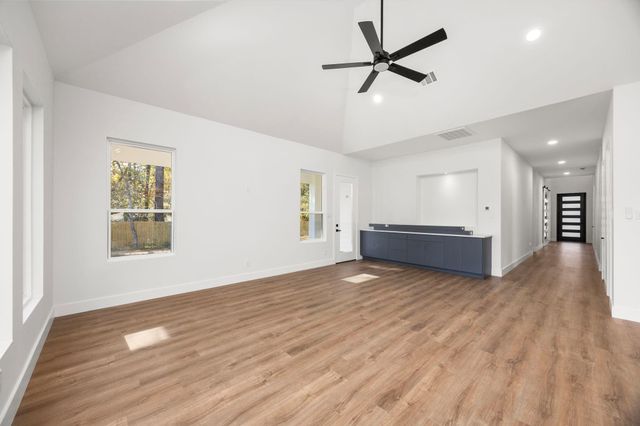 32410 Westwood Square East Dr, Magnolia, TX 77354