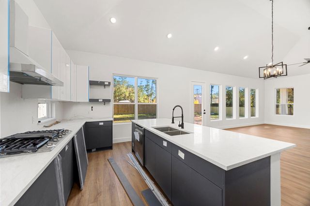 32410 Westwood Square East Dr, Magnolia, TX 77354