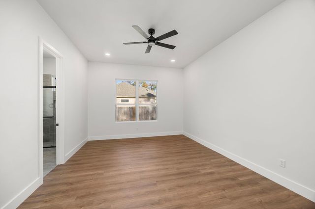 32410 Westwood Square East Dr, Magnolia, TX 77354