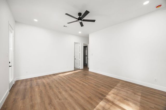 32410 Westwood Square East Dr, Magnolia, TX 77354