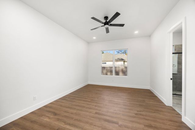 32410 Westwood Square East Dr, Magnolia, TX 77354