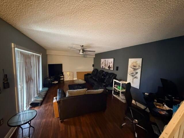 3711 37th Way, West Palm Beach, FL 33407