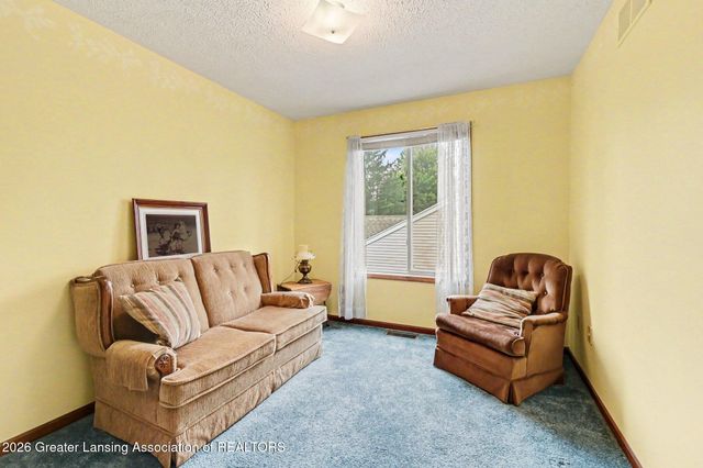12717 Houghton Drive, Dewitt, MI 48820