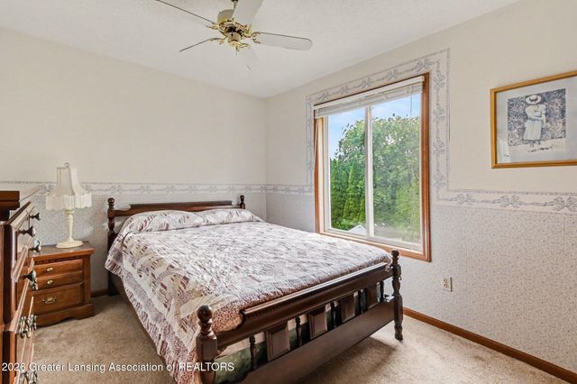 12717 Houghton Drive, Dewitt, MI 48820
