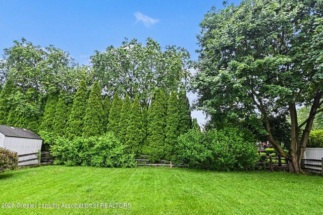 12717 Houghton Drive, Dewitt, MI 48820