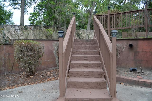 6004 Dowlingwood Drive, Beaufort, SC 29902