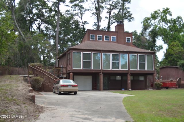 6004 Dowlingwood Drive, Beaufort, SC 29902