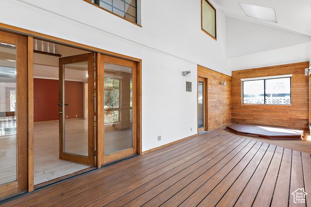 6824 S CREEKCOVE WAY, Cottonwood Heights, UT 84047