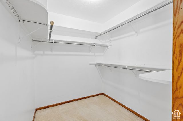 6824 S CREEKCOVE WAY, Cottonwood Heights, UT 84047