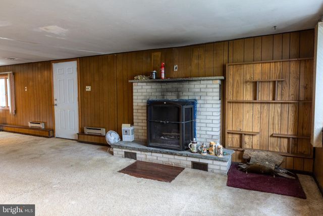 423 SUNNEMEADE AVE, Warminster, PA 18974