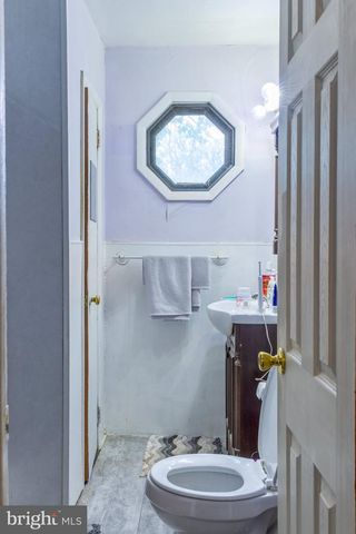 423 SUNNEMEADE AVE, Warminster, PA 18974