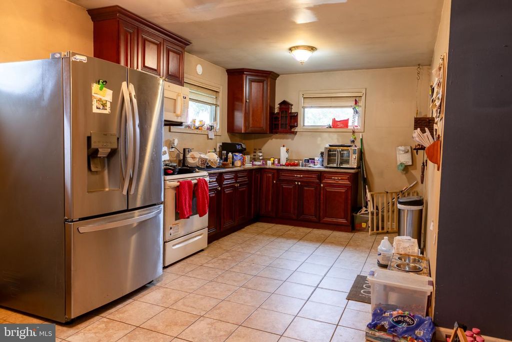 423 SUNNEMEADE AVE, WARMINSTER, PA 18974 — photo 5