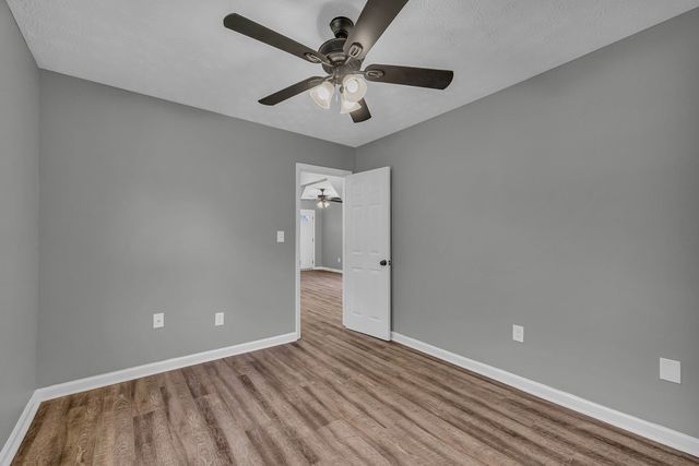 310 Airport Road, Athens, GA 30605