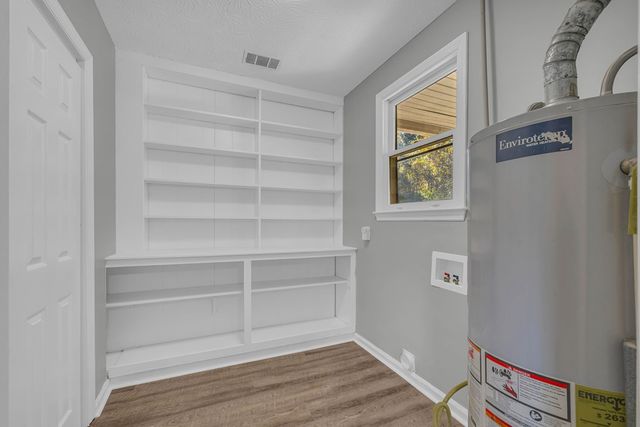 310 Airport Road, Athens, GA 30605